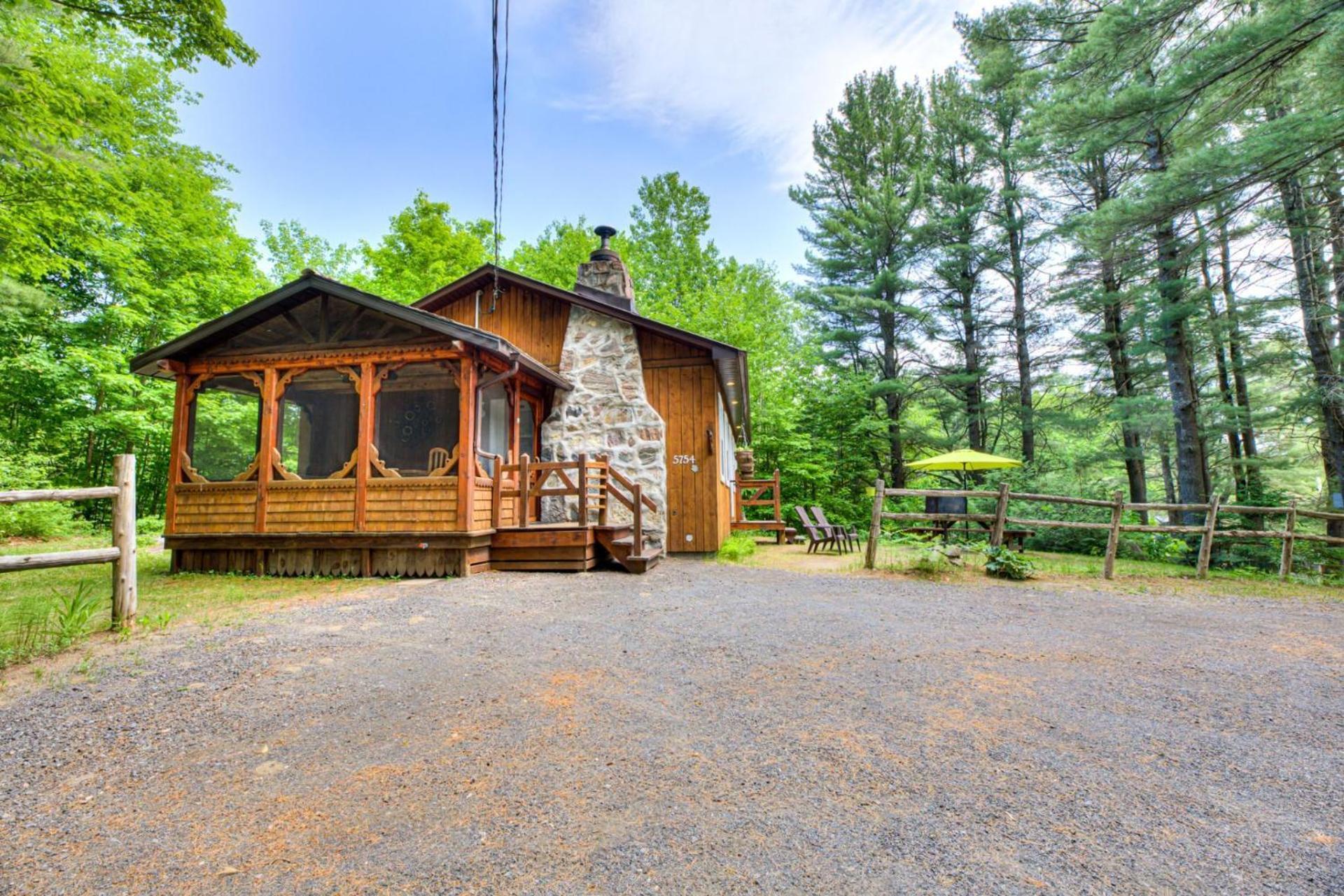 Domaine Chalets Des Pins Rawdon Buitenkant foto