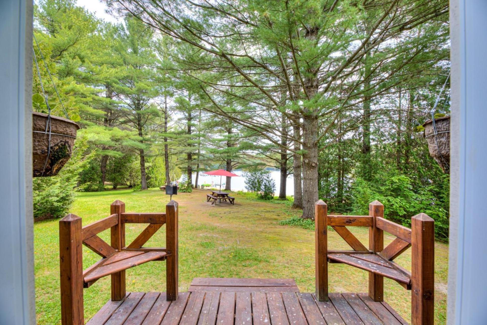 Domaine Chalets Des Pins Rawdon Buitenkant foto